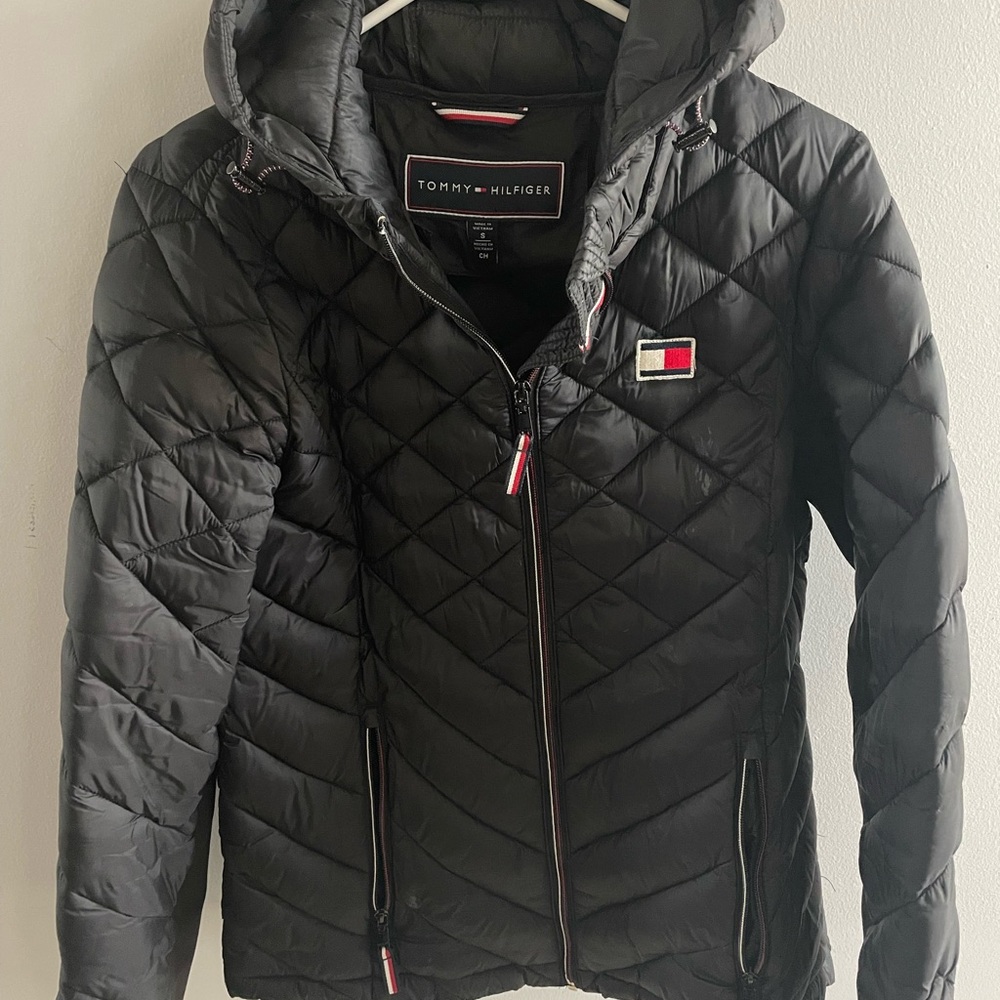 Tommy Hilfiger Women's Black Quilted Puffer Jacket